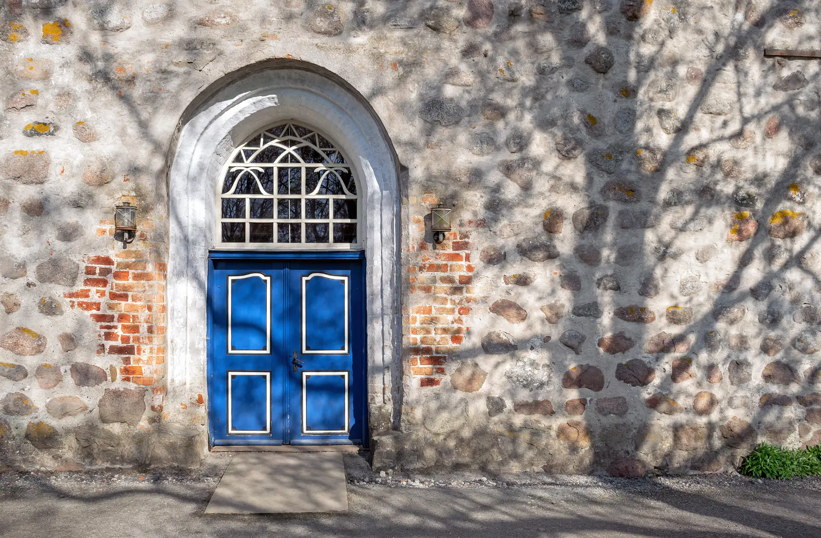 Cc By Sa 4 0 Door City Architecture Stock Photo