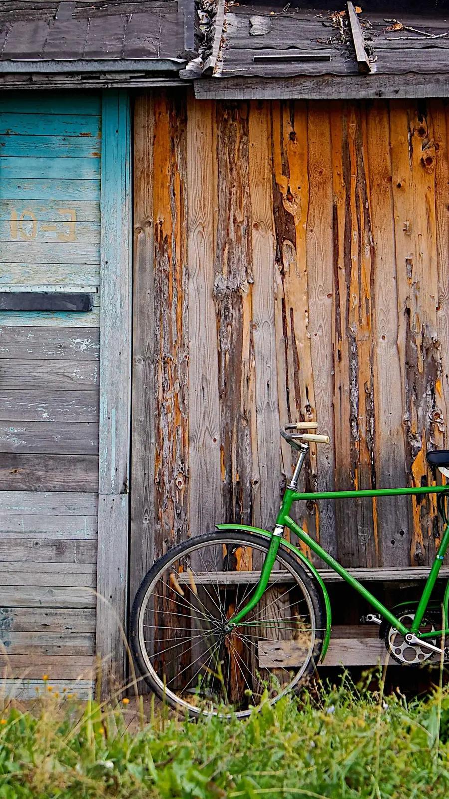 Vertical Wood Texture Travel Transport Stock Video
